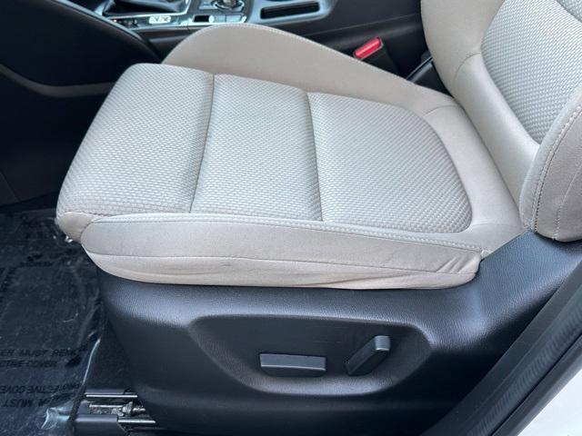 Photo of 2016 Crystal White Pearl Mazda CX-5