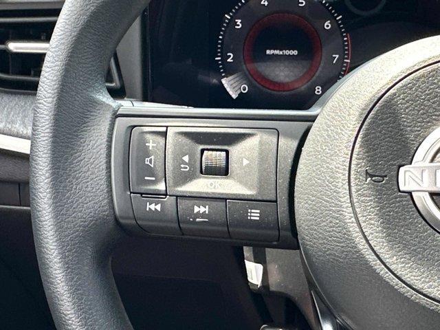 Photo of 2025 Scarlet Ember T Nissan Kicks