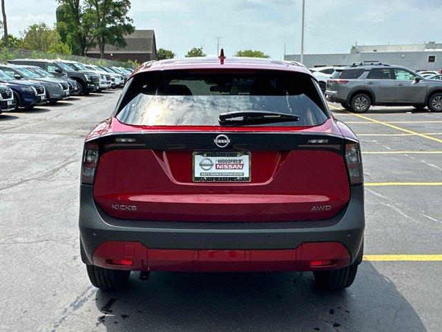 Photo of 2025 Scarlet Ember T Nissan Kicks
