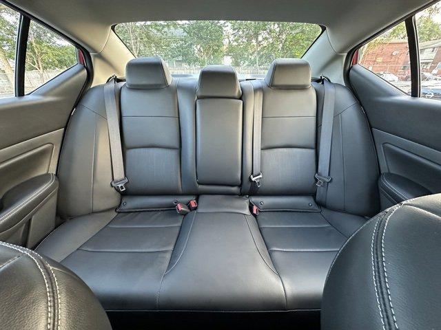 Photo of 2022 Scarlet Ember Nissan Altima