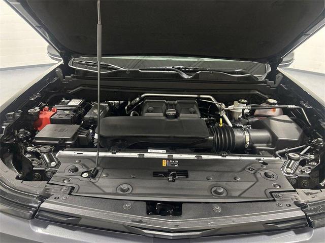 Photo of 2025 Black Chevrolet Colorado