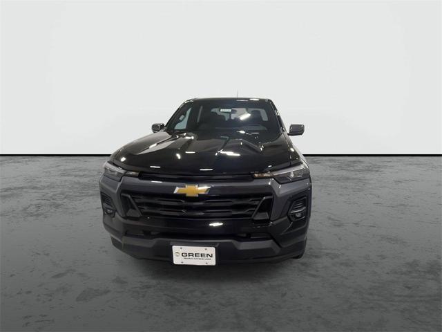 Photo of 2025 Black Chevrolet Colorado