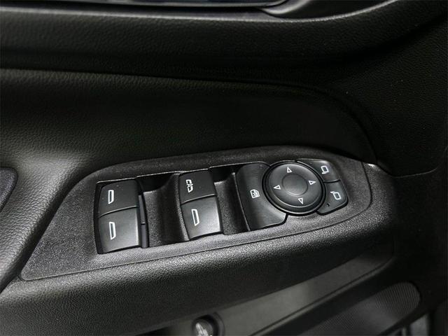 Photo of 2019 Gray Chevrolet Equinox