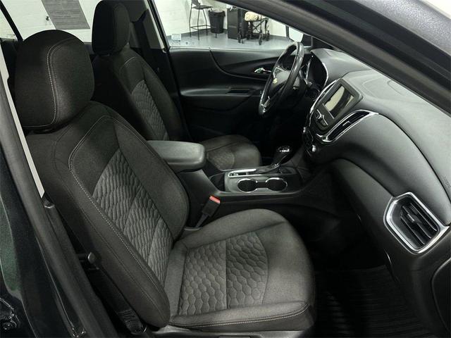 Photo of 2019 Gray Chevrolet Equinox