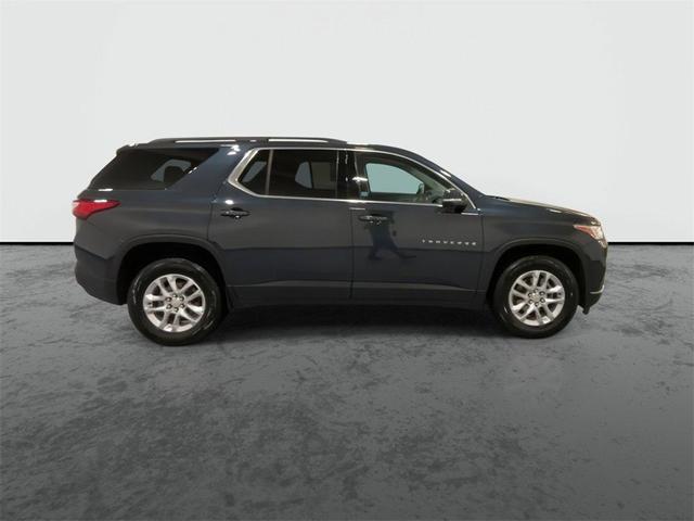 Photo of 2021 Gray Chevrolet Traverse