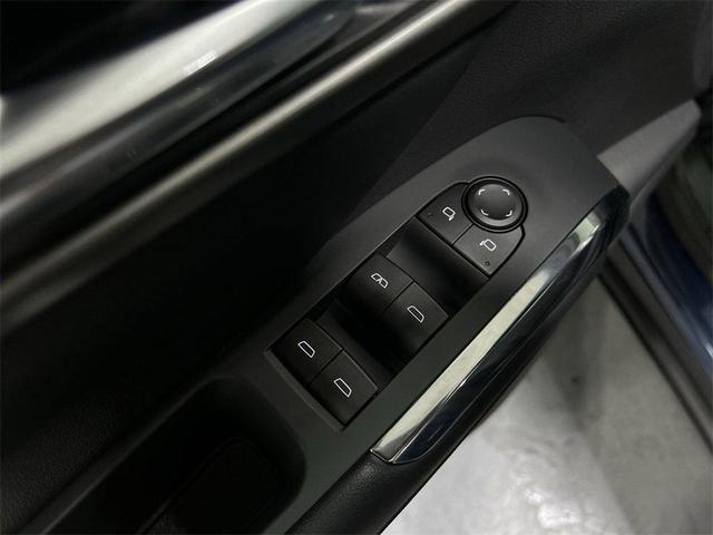 Photo of 2026 Blue Chevrolet Traverse