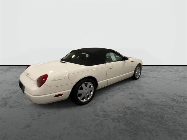 Photo of 2002 White Ford Thunderbird