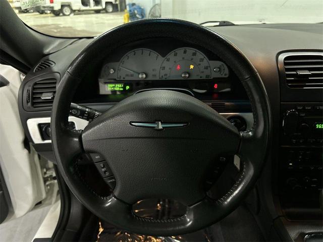 Photo of 2002 White Ford Thunderbird