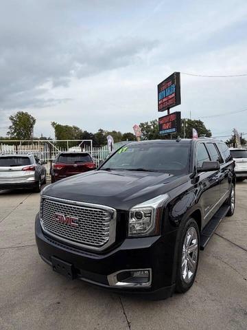 Photo of 2017 Onyx Black GMC Yukon XL