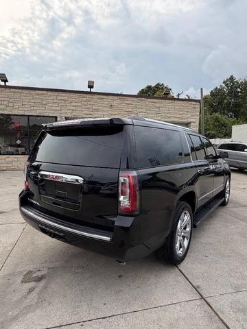 Photo of 2017 Onyx Black GMC Yukon XL