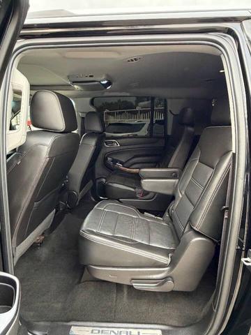 Photo of 2017 Onyx Black GMC Yukon XL