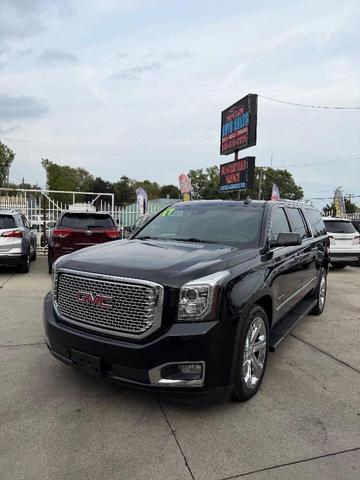 Photo of 2017 Onyx Black GMC Yukon XL