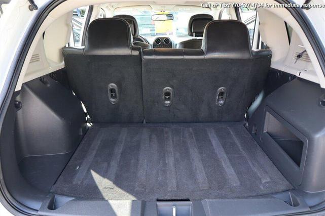 Photo of 2010 Stone White Clear Coat Jeep Compass