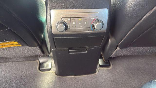 Photo of 2012 Gray Toyota Highlander