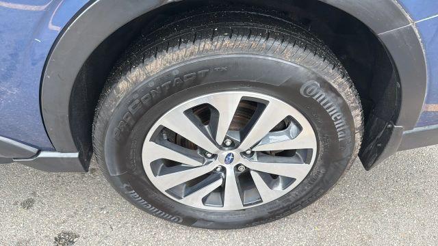 Photo of 2022 Abyss Blue Pearl Subaru Outback