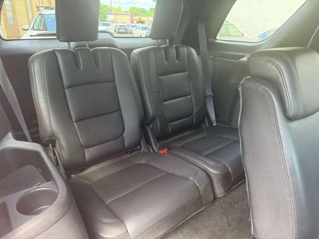 Photo of 2015 Red Ford Explorer