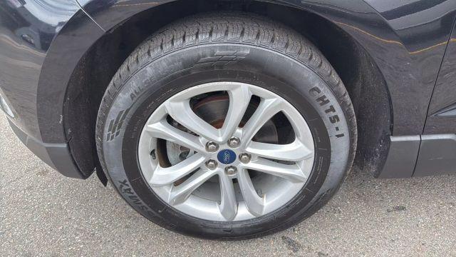 Photo of 2020 Black Ford Edge