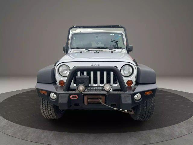 Photo of 2012 Silver Jeep Wrangler Unlimited