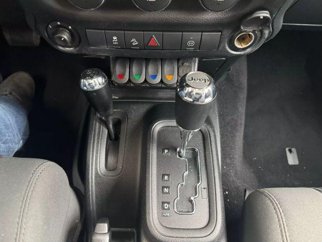 Photo of 2012 Silver Jeep Wrangler Unlimited