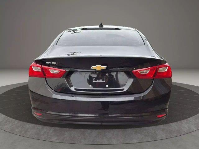 Photo of 2018 Black Chevrolet Malibu