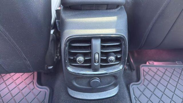 Photo of 2017 Blue MINI Clubman