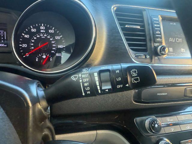 Photo of 2019 Gray Kia Sedona