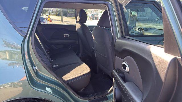 Photo of 2014 Green Kia Soul