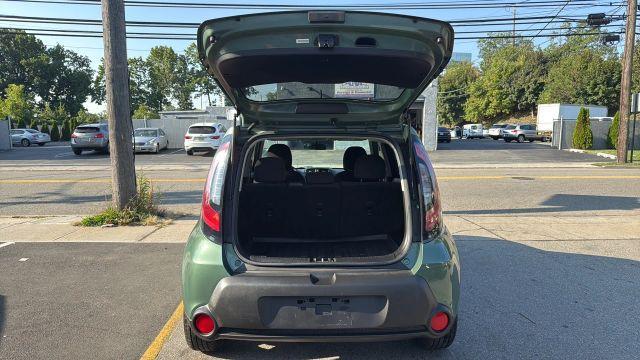 Photo of 2014 Green Kia Soul
