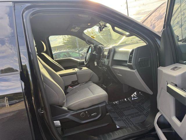 Photo of 2018 Black Ford F-150