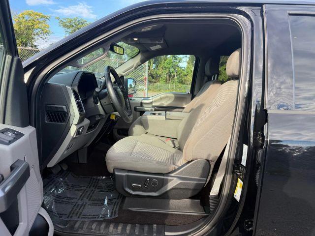 Photo of 2018 Black Ford F-150