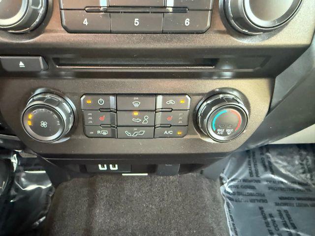 Photo of 2018 Black Ford F-150