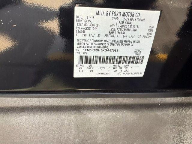Photo of 2019 Black Ford Explorer