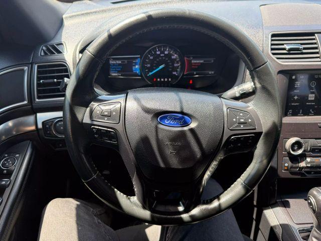 Photo of 2019 Black Ford Explorer