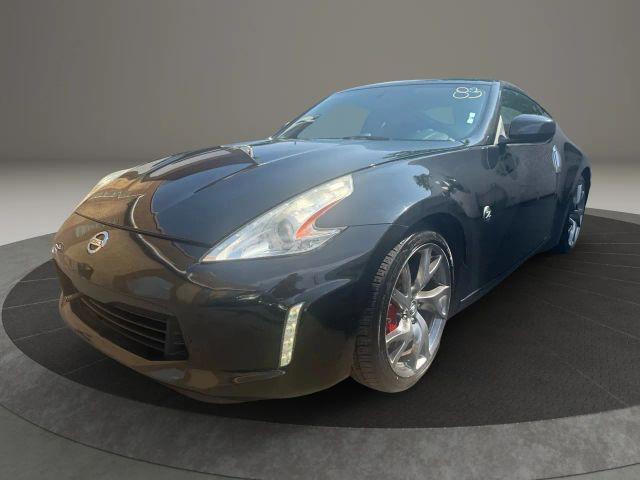 Photo of 2014 Magnetic Black Nissan 370Z