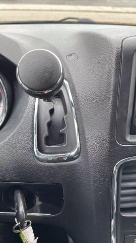 Photo of 2017 Blue Dodge Grand Caravan