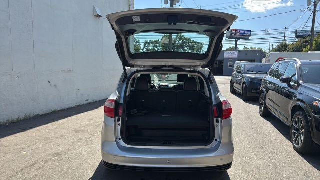 Photo of 2016 Silver Ford C-Max Energi