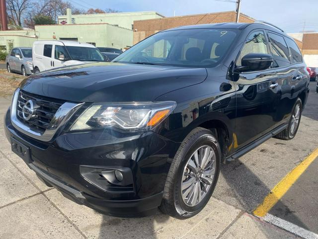 2017 Nissan Pathfinder