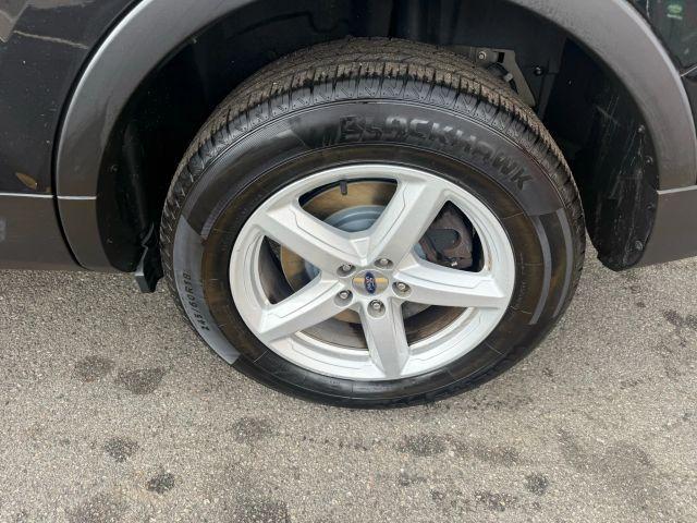 Photo of 2017 Black Ford Explorer