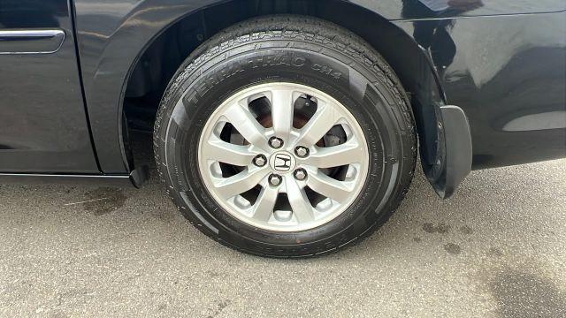 Photo of 2008 Black Honda Odyssey