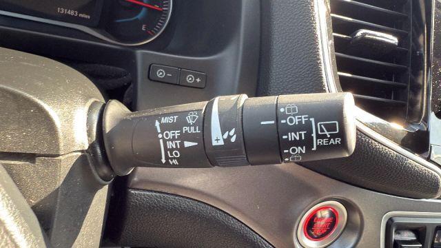 Photo of 2021 White Honda Pilot