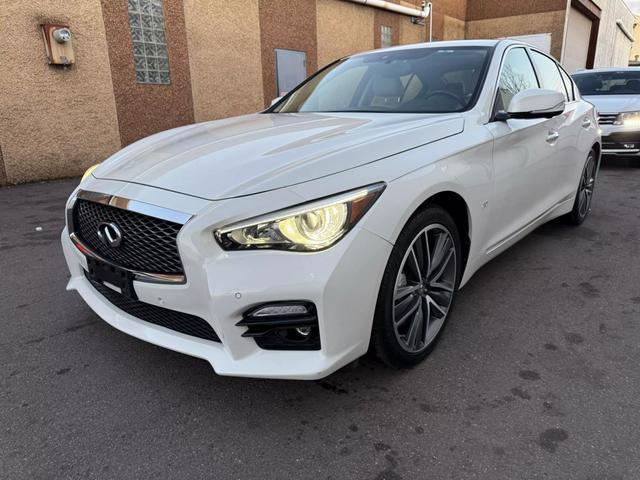 2015 Infiniti Q50