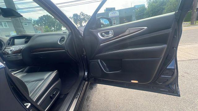 Photo of 2019 Hermosa Blue INFINITI QX60