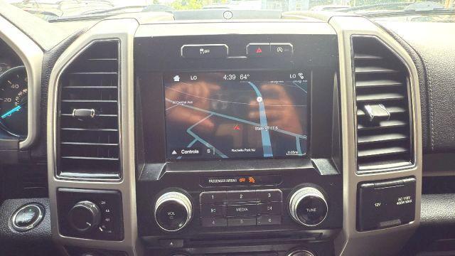 Photo of 2018 White Ford F-150