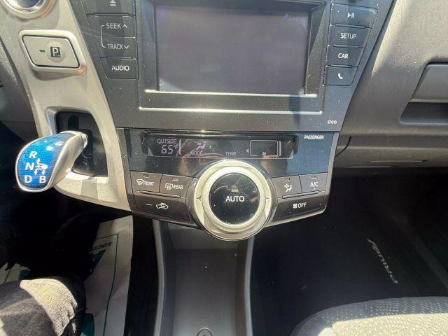 Photo of 2014 Blue Toyota Prius v