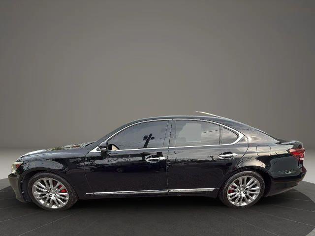 Photo of 2014 Black Lexus LS 460