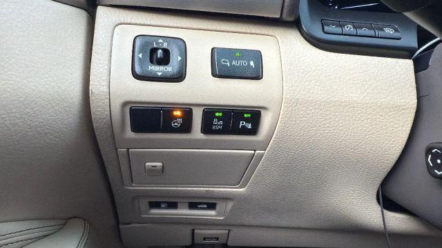 Photo of 2014 Black Lexus LS 460