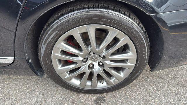 Photo of 2014 Black Lexus LS 460