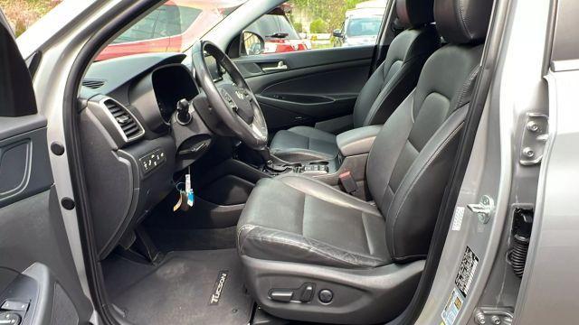 Photo of 2021 Silver Hyundai TUCSON