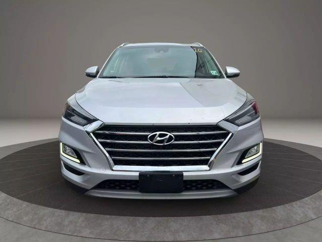 Photo of 2021 Silver Hyundai TUCSON