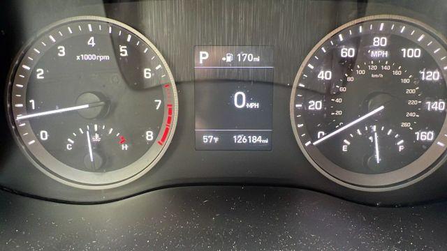 Photo of 2021 Silver Hyundai TUCSON
